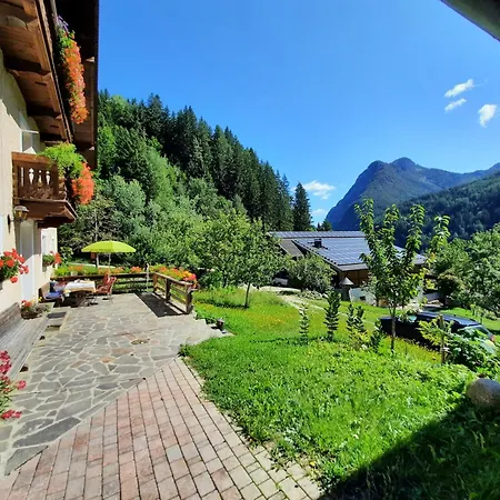 Klausmoarhof Farm stay *